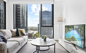 Waterview 1Bedroom Plus Study Room At Wentworth Point